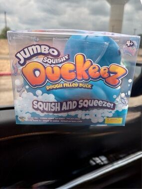Jumbo Squishy Duckeez Dough-Filled Duck - Bright Blue